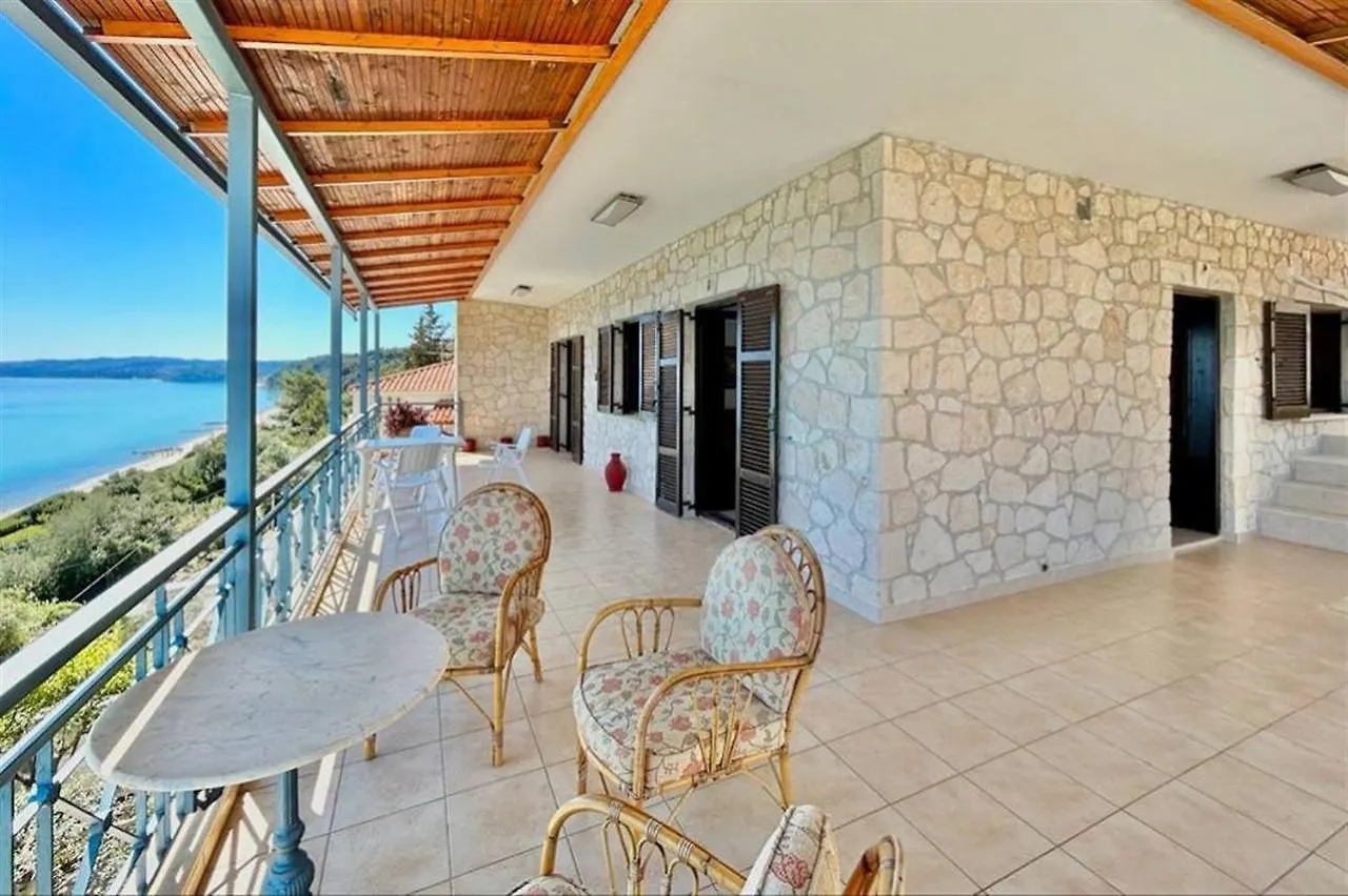 בית נופש Irini Traditional House Afitos יוון
